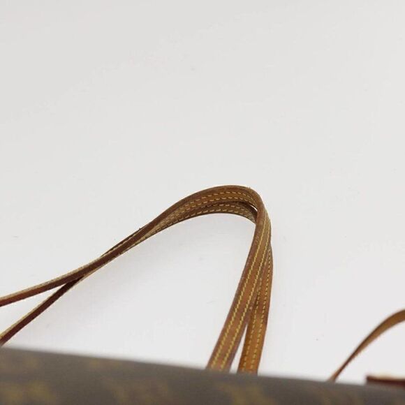 LOUIS VUITTON Monogram Neverfull MM Tote Bag - Picture 8 of 15
